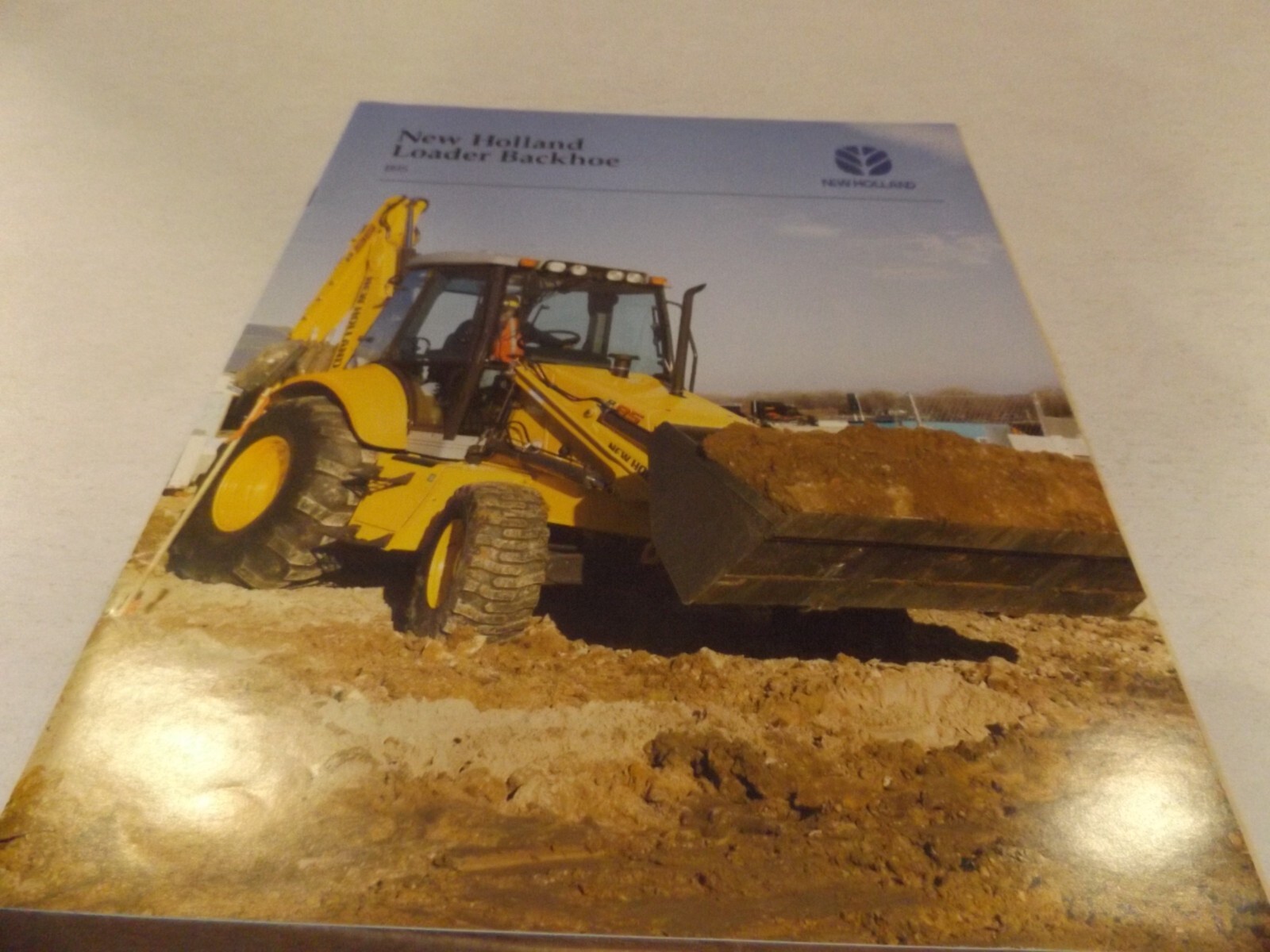 2006 NEW HOLLAND LOADERS BACKHOE B95. LIT # NH2160602 040620