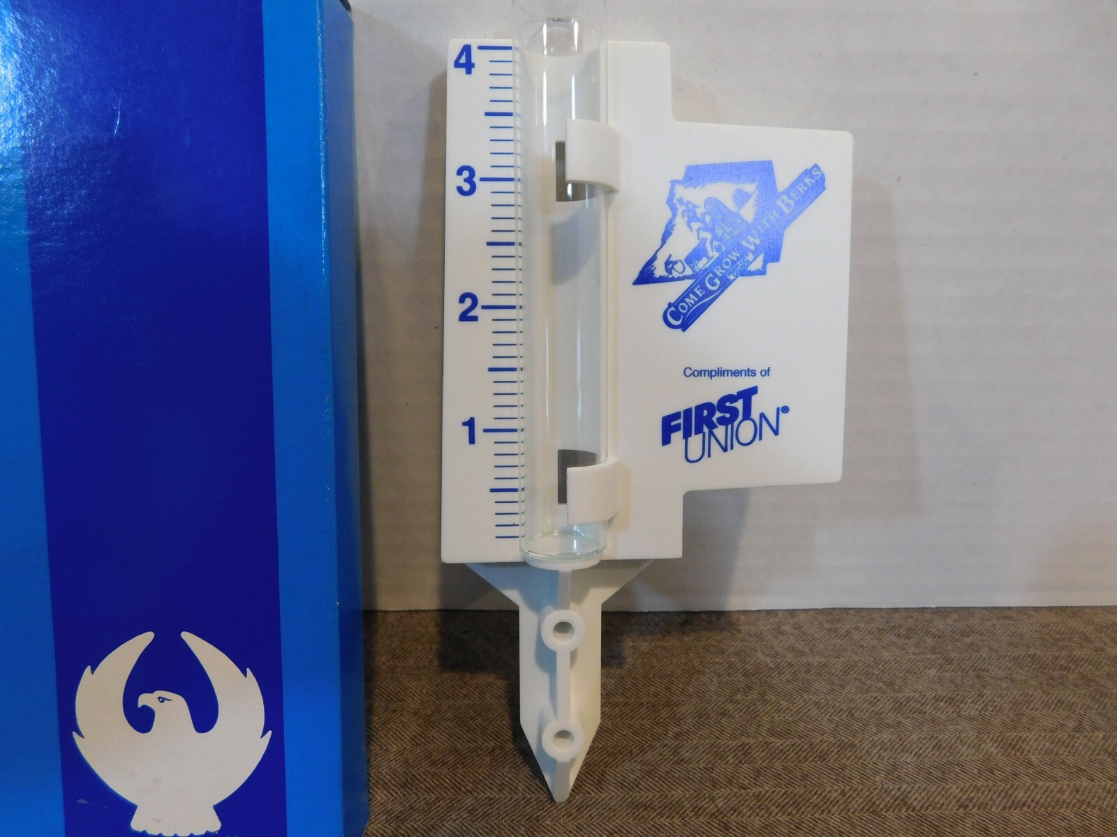 Vintage Rain Gauge First Union Farm City Council