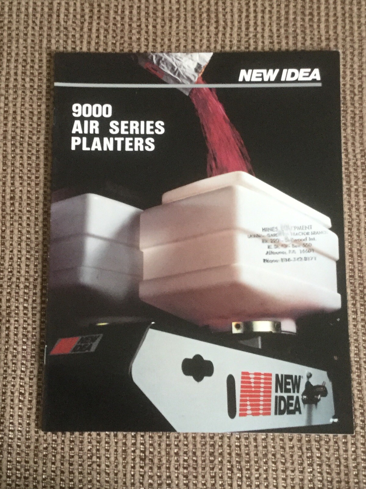 NEW IDEA 9000 AIR SERIES PLANTERS 12 PAGES 1990 Sales Brochure