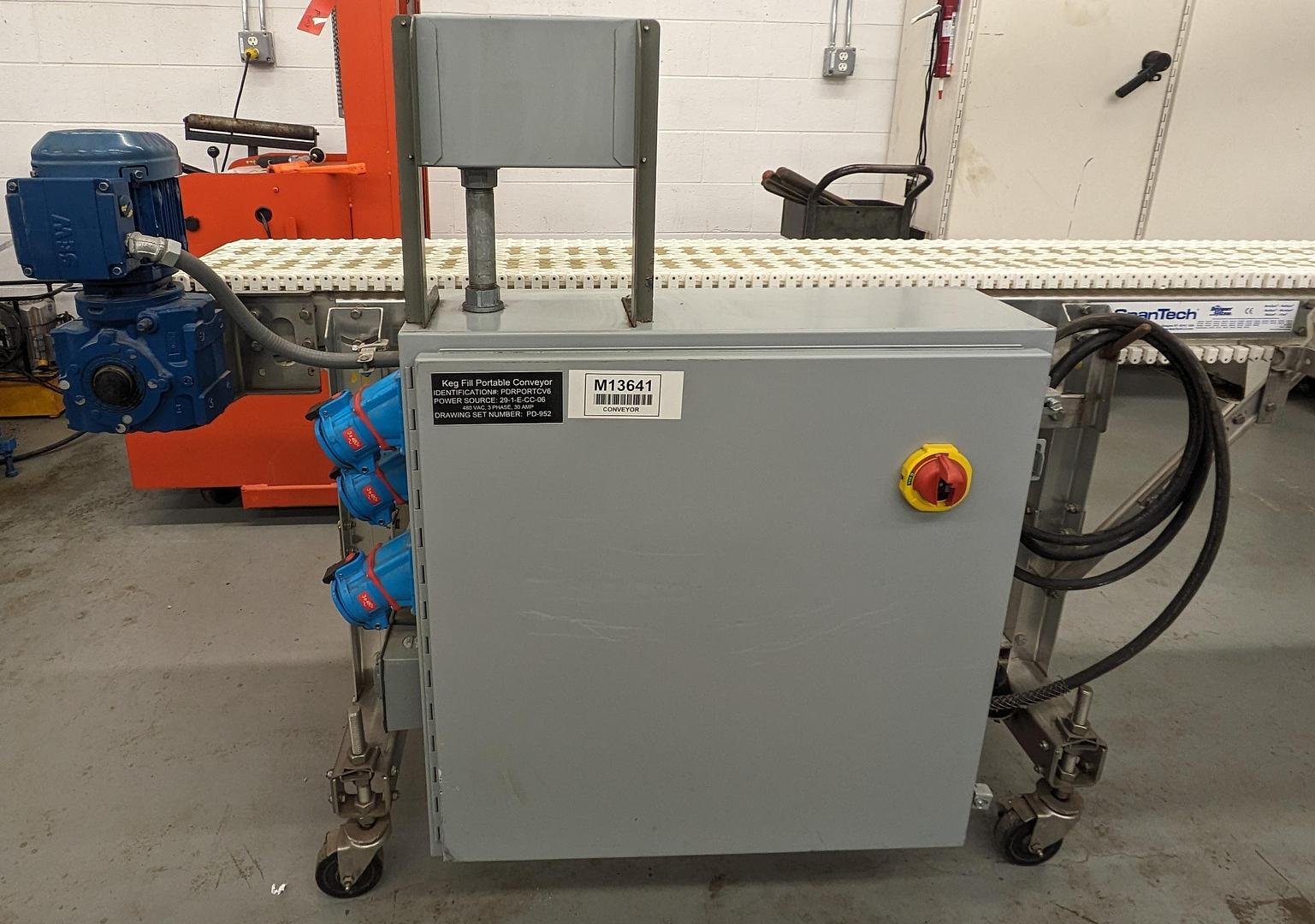 incline conveyor, multi outlet control panel, casters