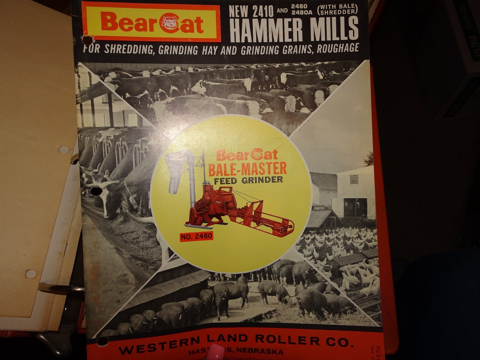 Farm Equipment Brochure – Western Bear Cat – 2410 2480 2480A Hammer Mills