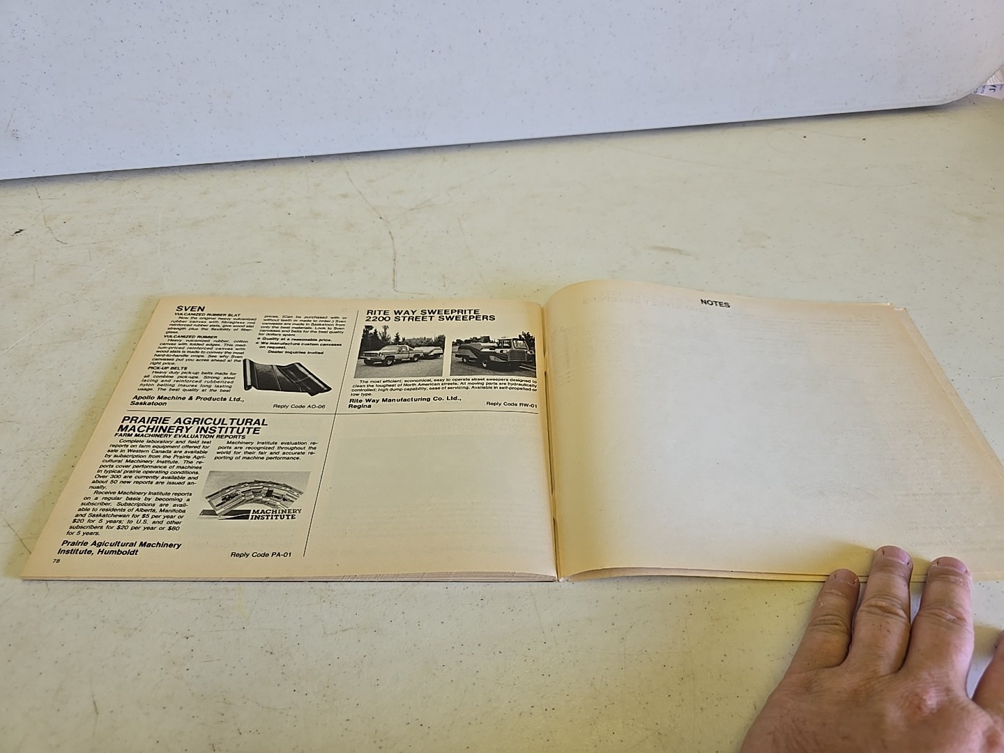 Vintage 1984 Saskatchewan Canada Implement Buyers Guide Advertising Brochure
