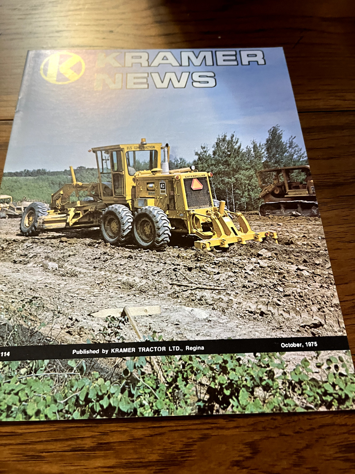 Caterpillar CAT Kramer News OCT 1975 Brochure FCCA