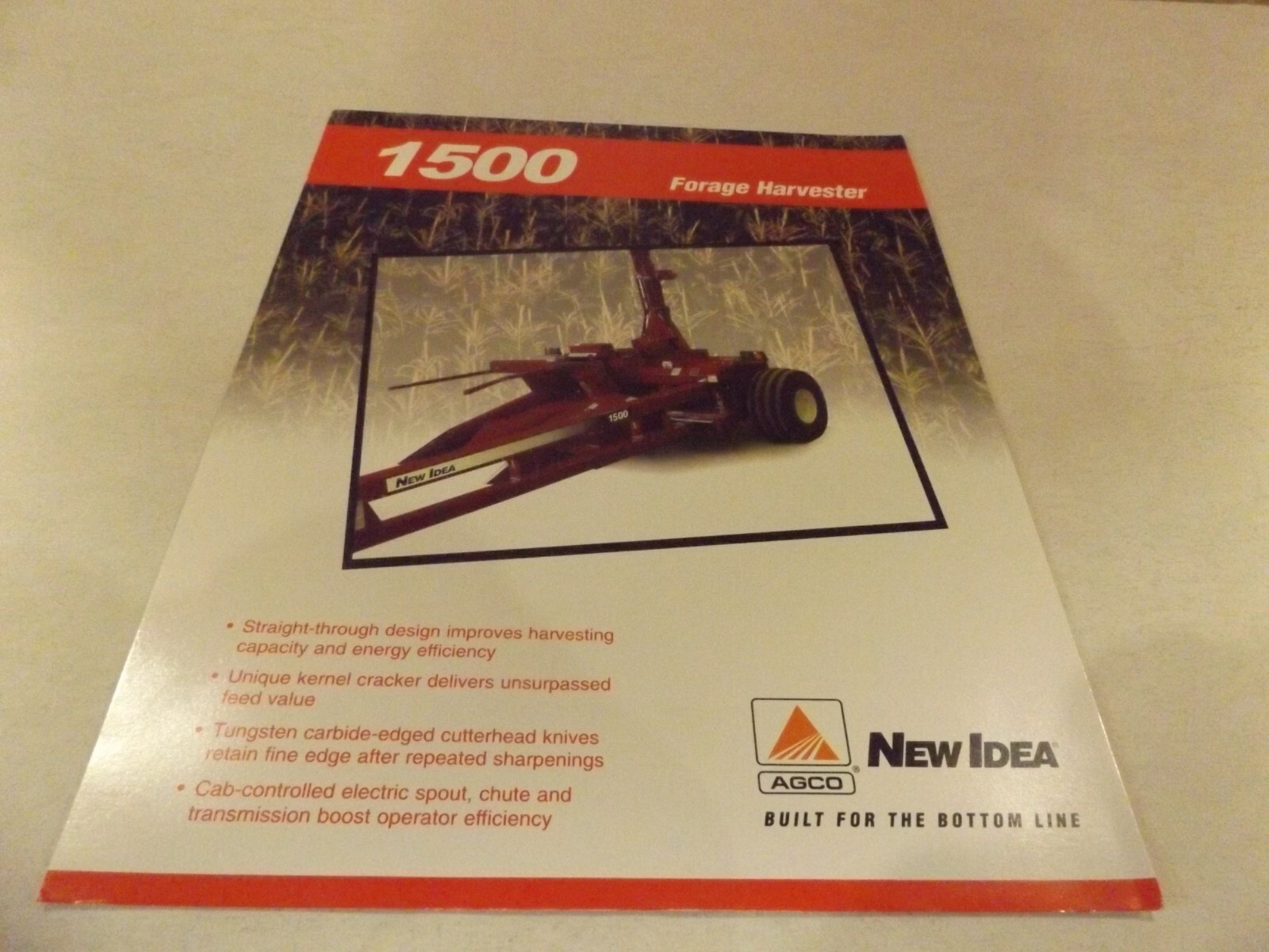 2001 NEW IDEA 1500 FORAGE HARVESTER. LIT # NI01481 (02) 2 2001