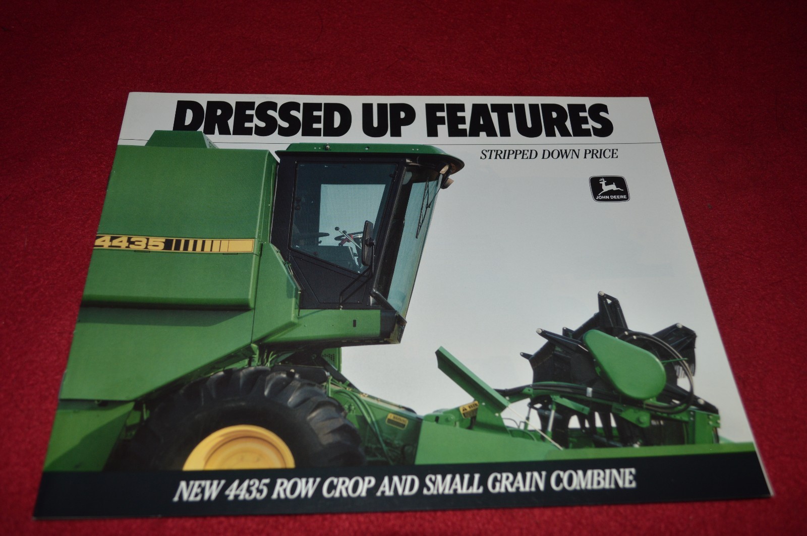 John Deere 4435 Row Crop & Small Grain Combine Dealer&rsquo;s Brochure DCPA5