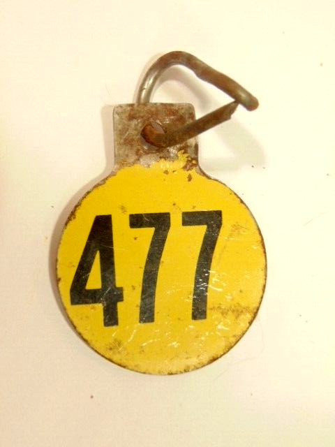 old double sided metal tag: « 477 », possibly had agricultural use