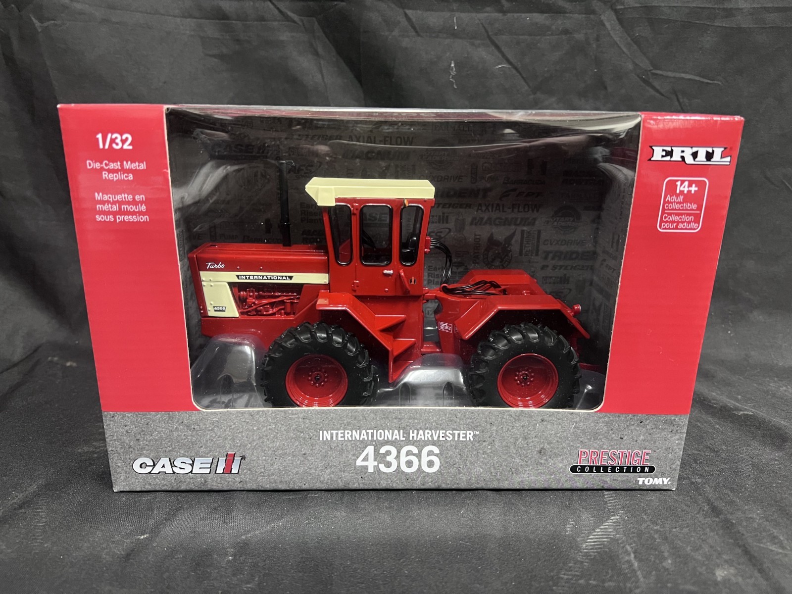 CASE IH 4366 INERNATIONAL HARVESTER 1/32 SCALE DIE-CAST METAL REPLICA ZFN44431