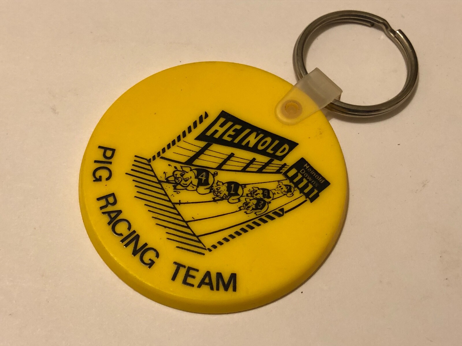 VTG HEINOLD PIG RACING TEAM ADVERTISING KEYCHAIN