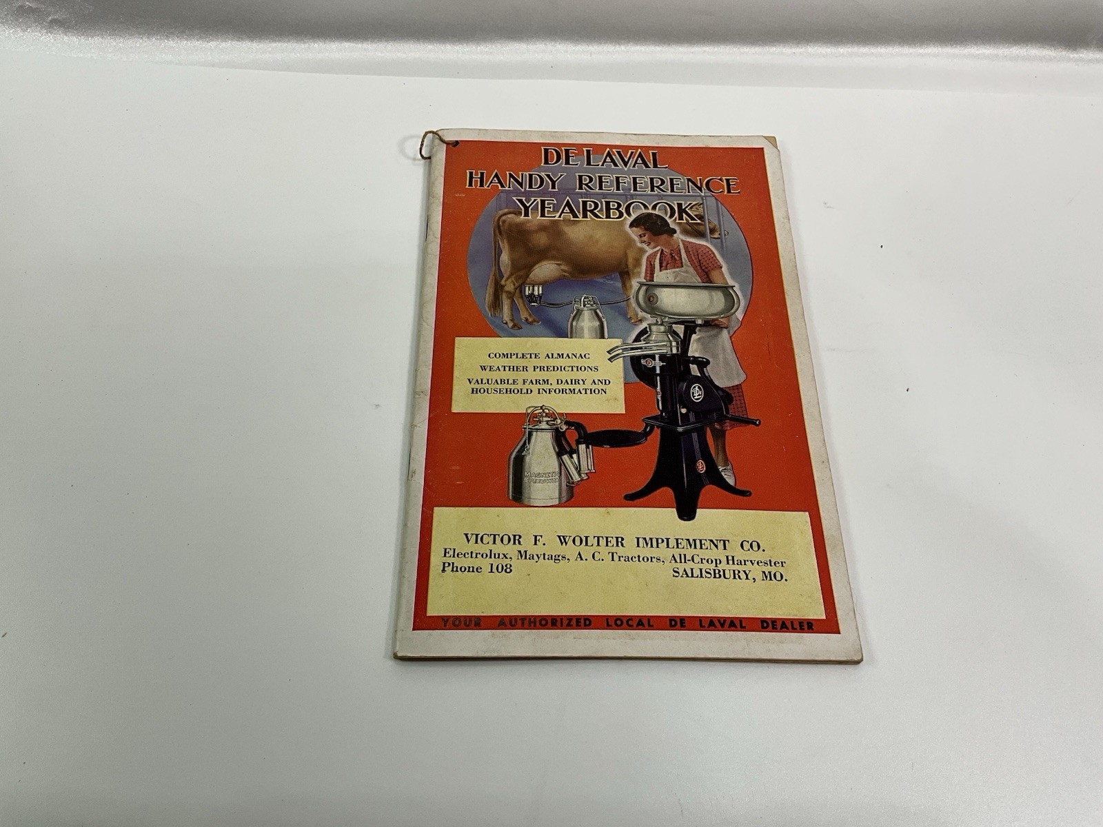 1941 De Laval Handy Reference Yearbook Dairy Farm Almanac Salisbury MO