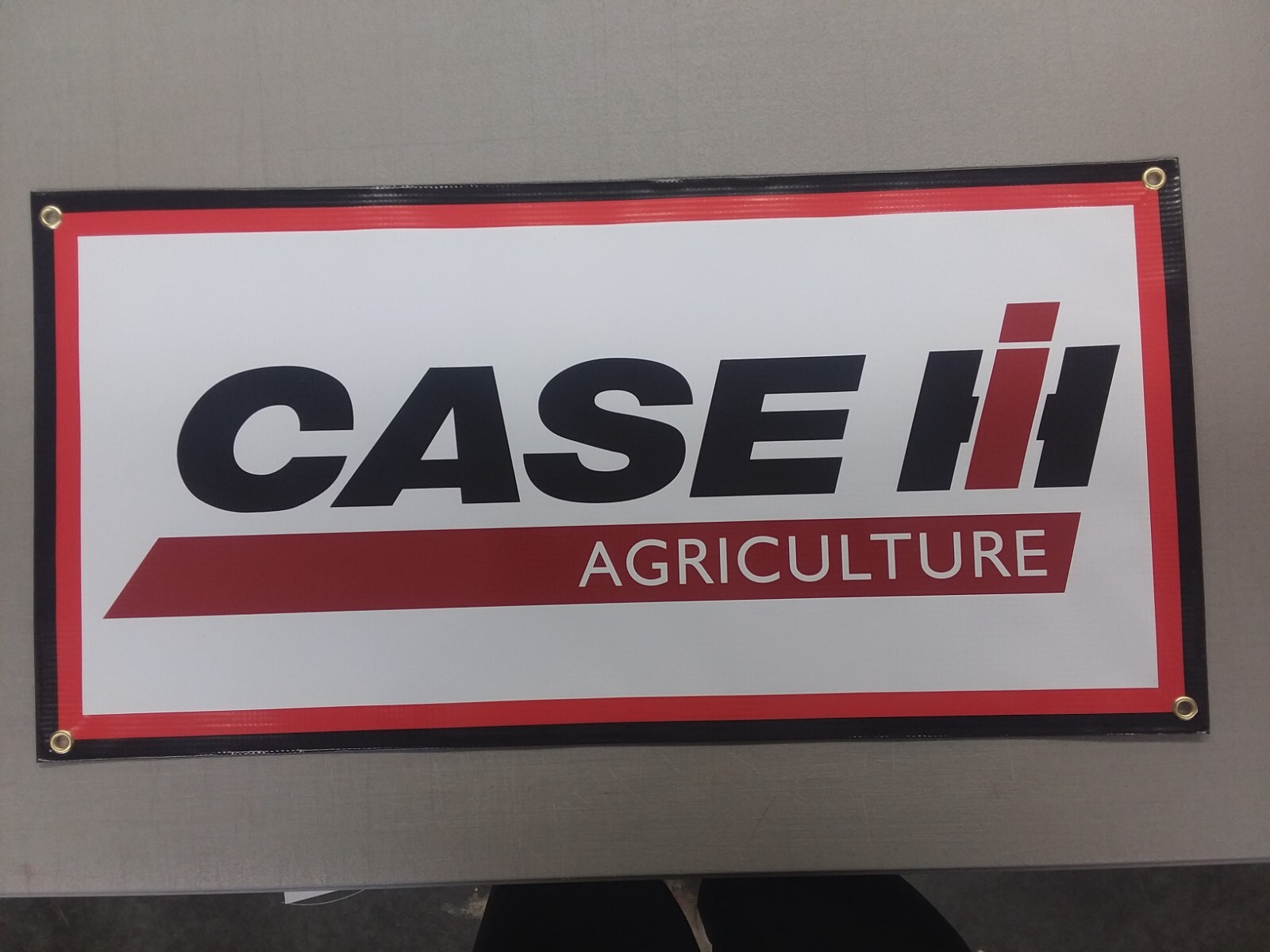 CASE IH BANNER-48&Prime; X 24&Prime;