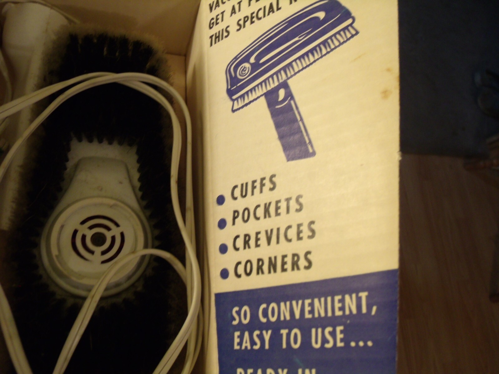 VTG WESTERN AUTO WIZARD  »VAC-O-MATIC » eletric VACUUM BRUSH