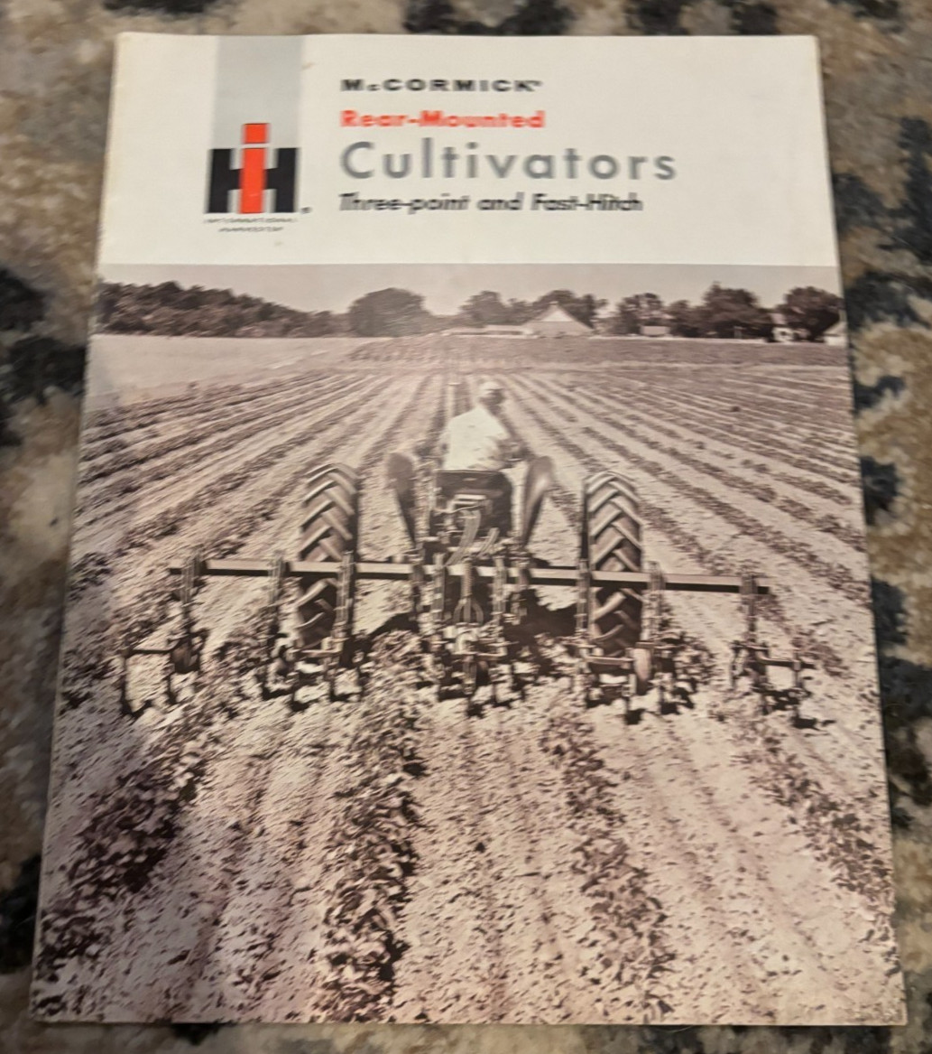 International Harvester Rear Mounted Cultivators For 1961 Brochure FCCA25