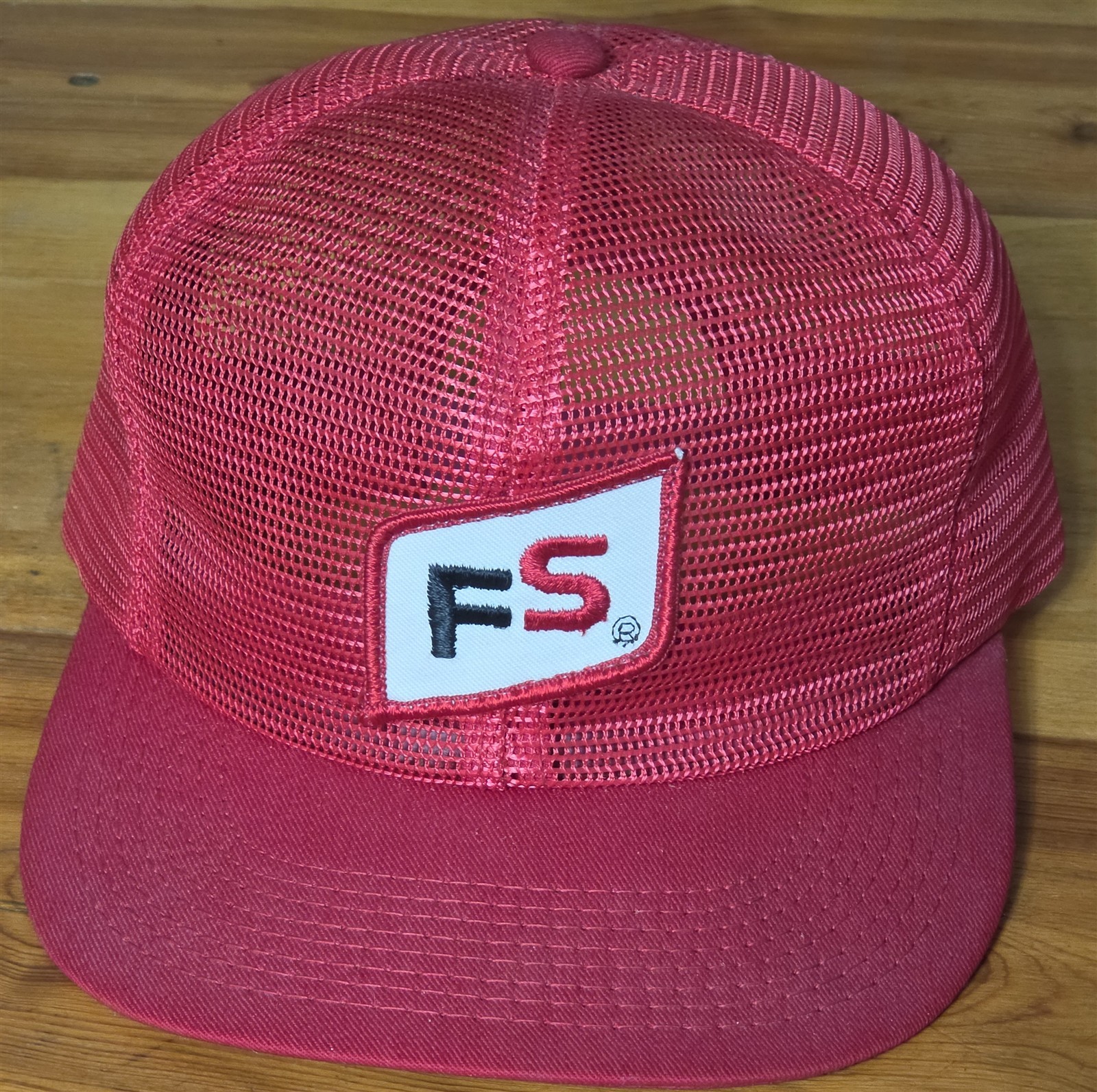 VINTAGE FS RED MESH MENS HAT CAP K-BRAND ONE SIZE FITS ALL NEW USA