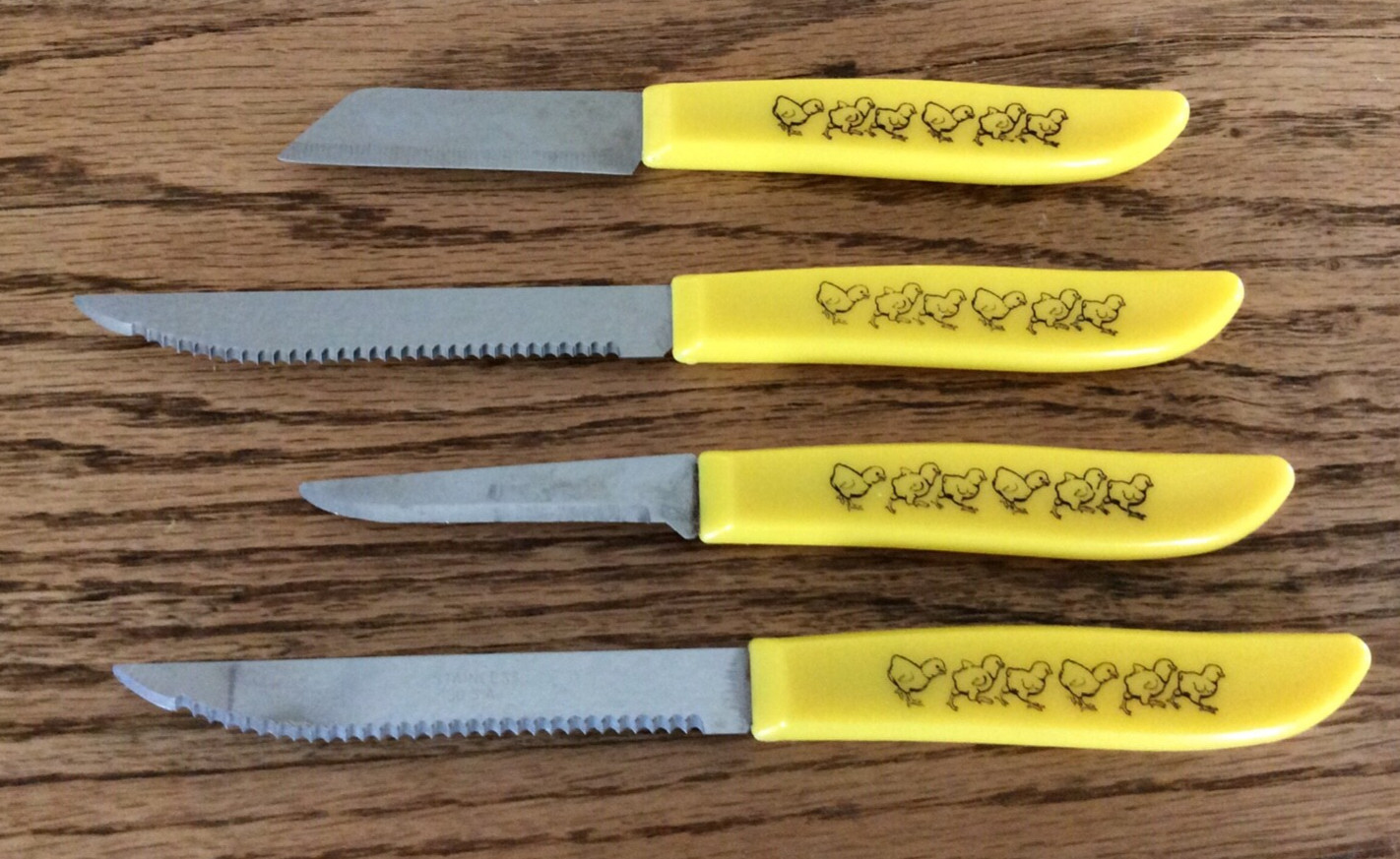 Hy-Line Chicks Feed Advertising Knives 7 Baby Chicks Logo Chickens Agriculture