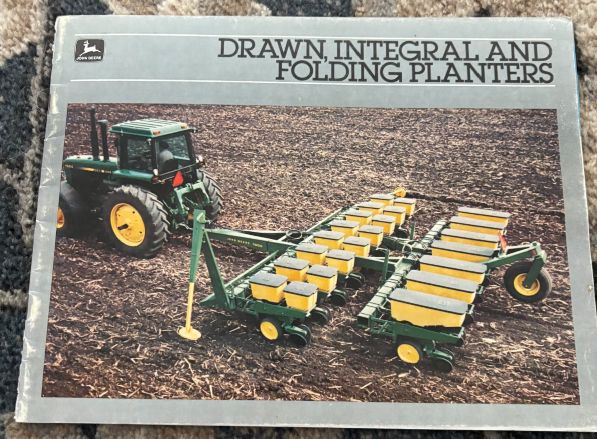 John Deere Drawn Integral & Folding Planters For 1983 Brochure DCPA26
