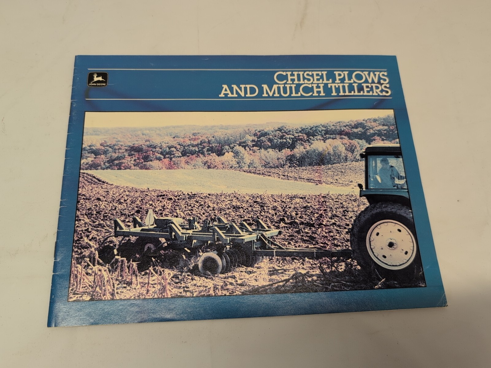 John Deere Chisel Plows & Mulch Tillers For 1985 Brochure FCCA