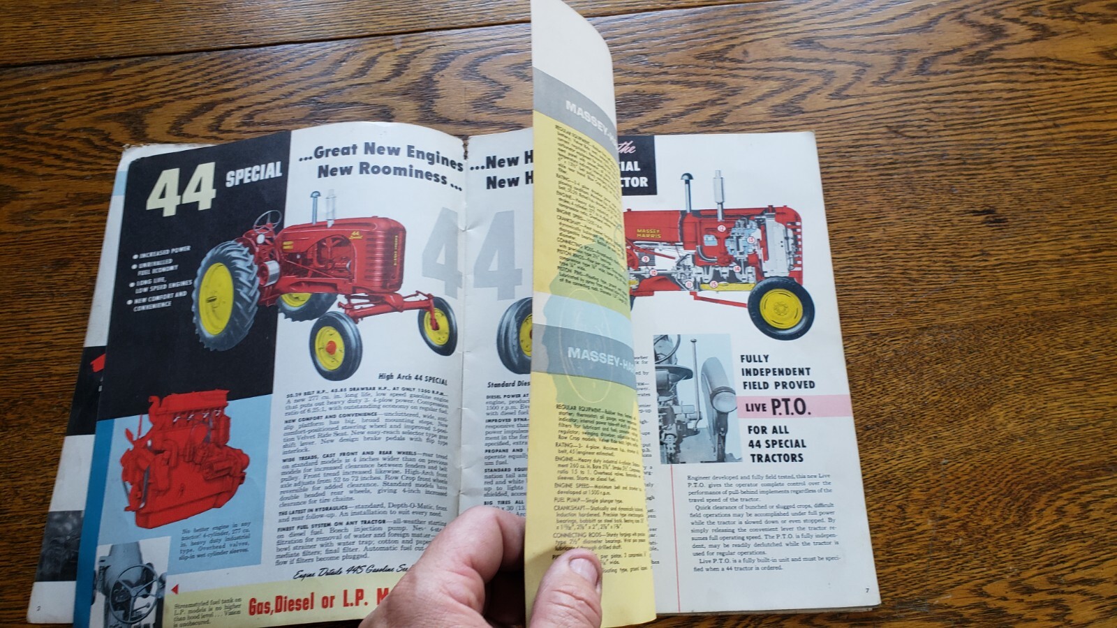Vintage 1954 MASSEY-HARRIS Farm Equipment Sales & Service FARMERS HANDY catalog
