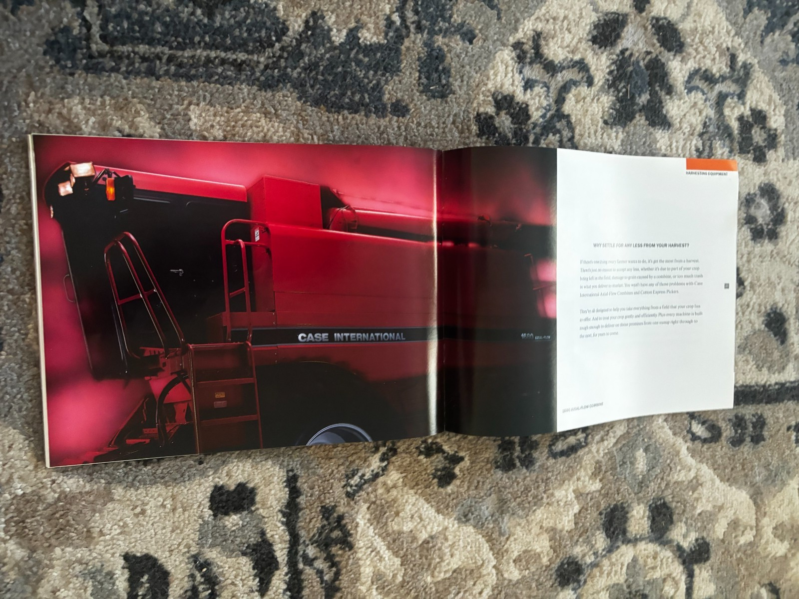 Case International Buyers Guide For 1990 Brochure DCPA26