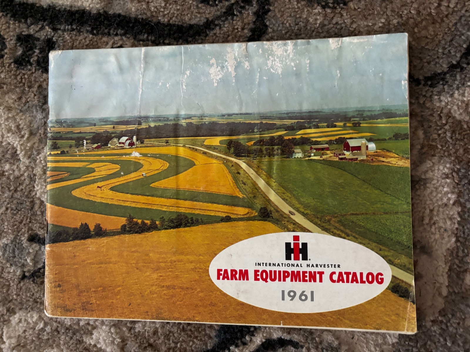 International Harvester Buyers Guide for 1961 Brochure DCPA26