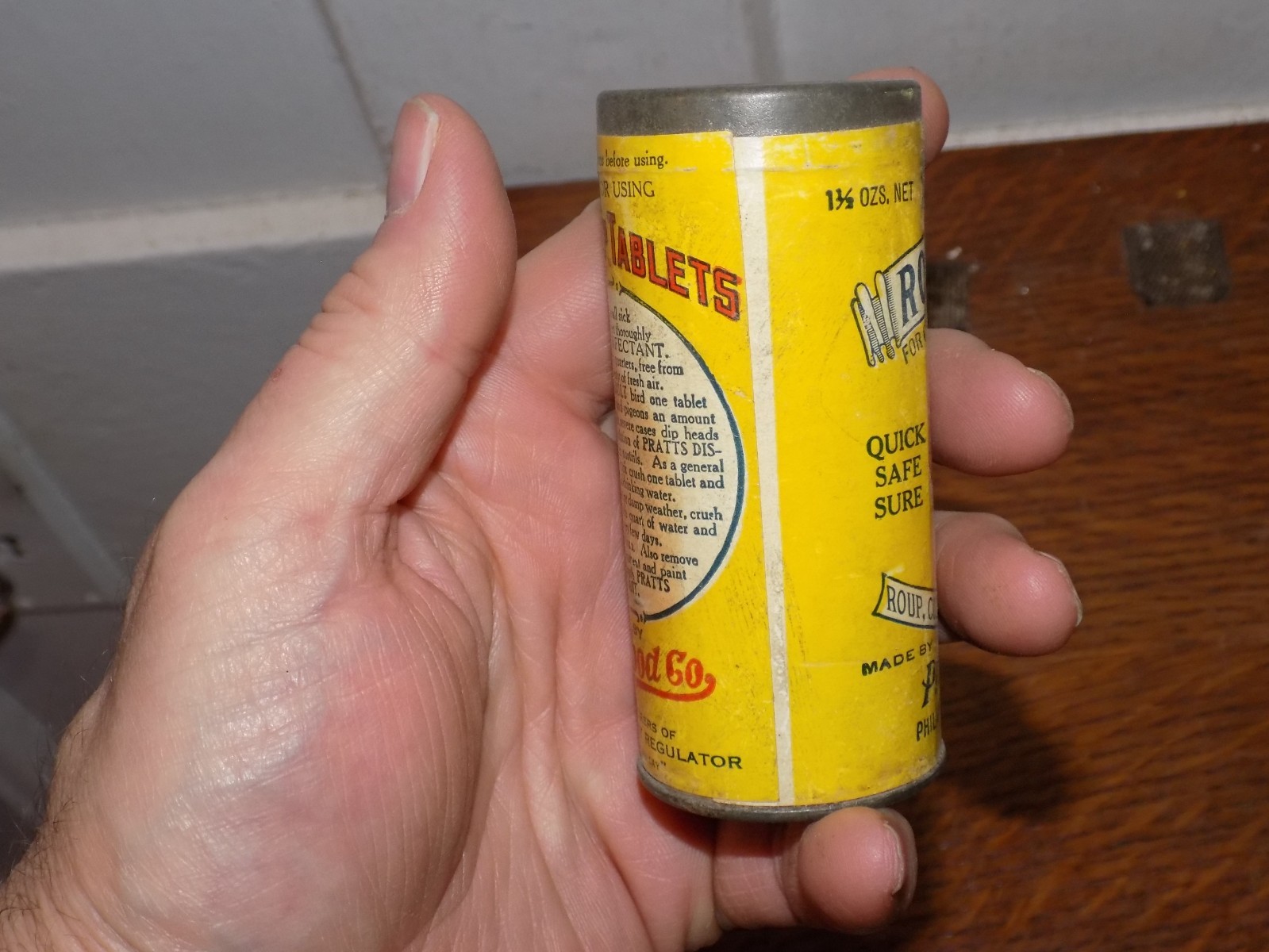 Vintage Pratt’s Roup Tablets 1 ½ Ounce Cardboard Unopened Package