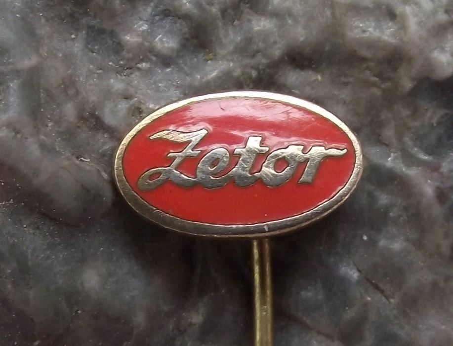 Oval Zetor Tractor Farming Farm Agricultural Machines Advertising Pin Badge