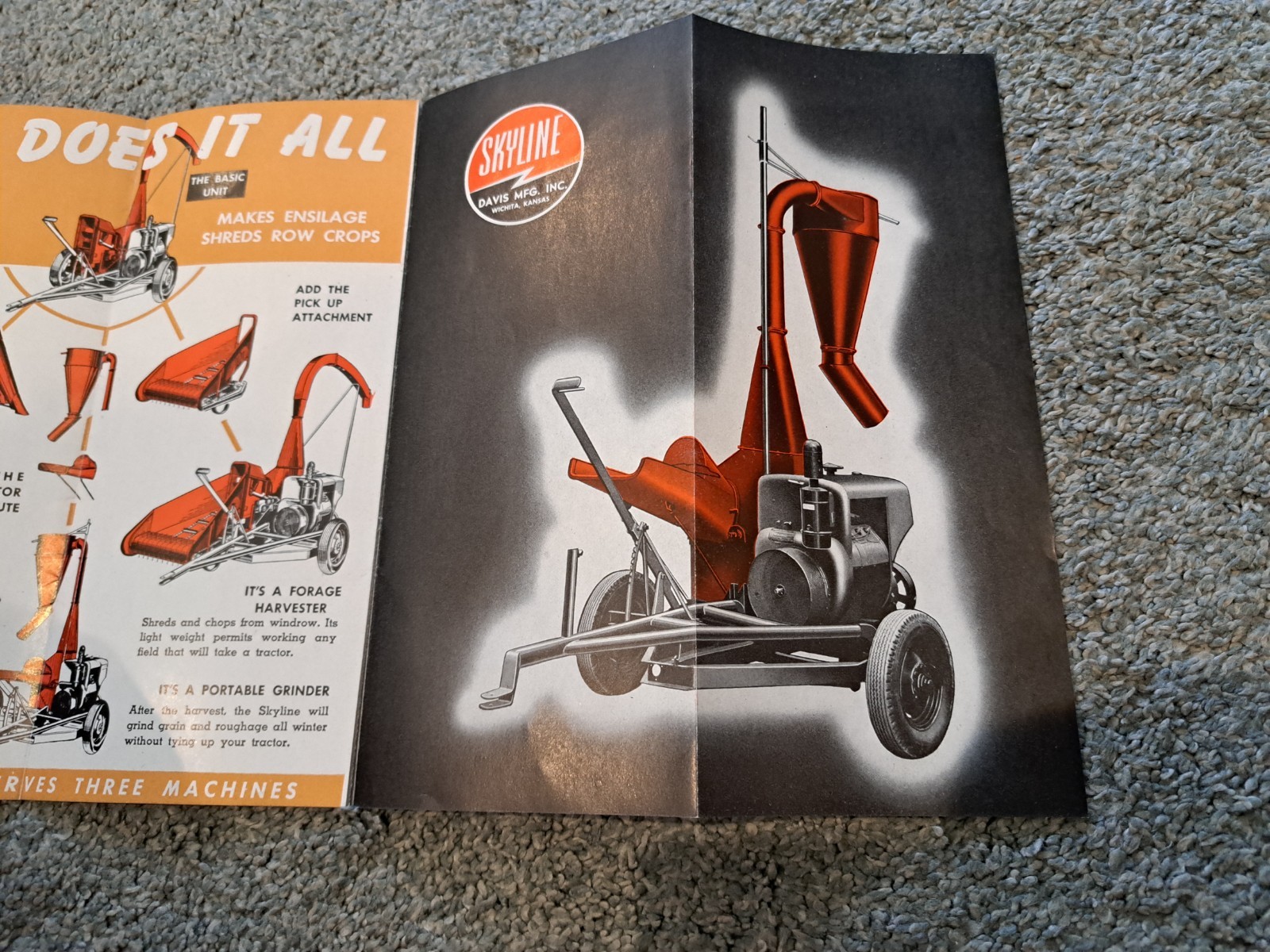 Vintage Brochure for Davis Mfg. Company Skyline Field Harvester