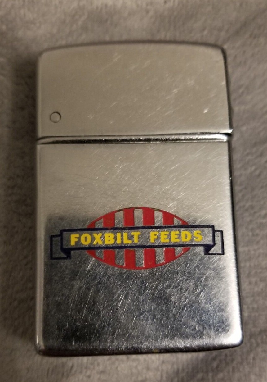 FOXBILT FEEDS, IOWA Vintage – Wind Master Petrol Lighter Advertising