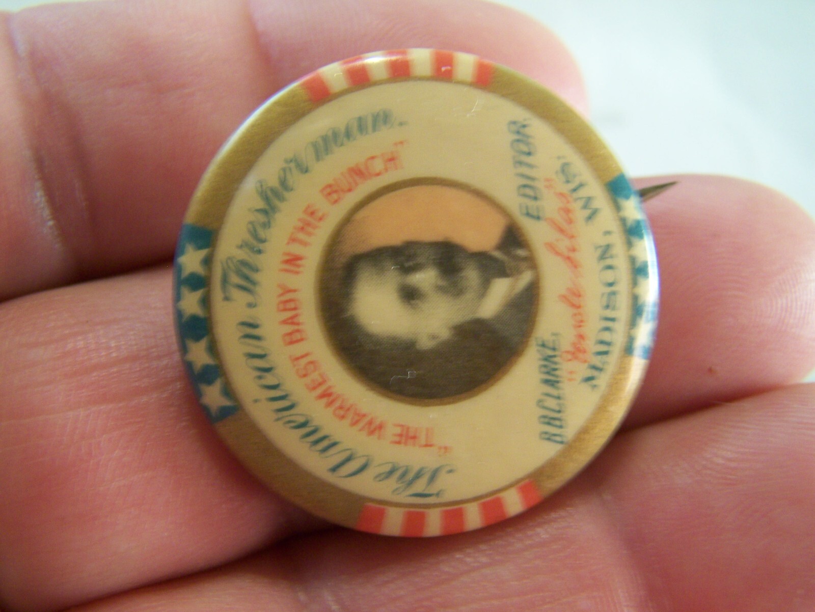 AMERICAN THRESHERMAN Celluloid Pinback Hit Miss Engine Steam Era Trade Magazine