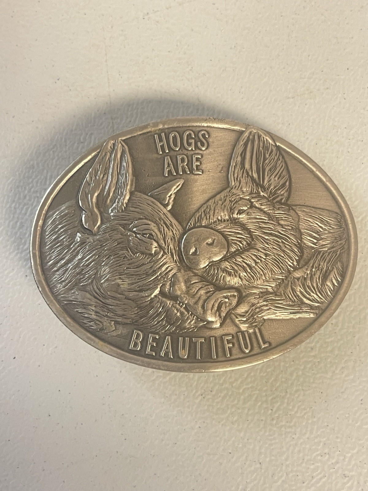National Pork Producers Council Hogs Are Beautiful 1975 Belt Buckle Pigs Vintage