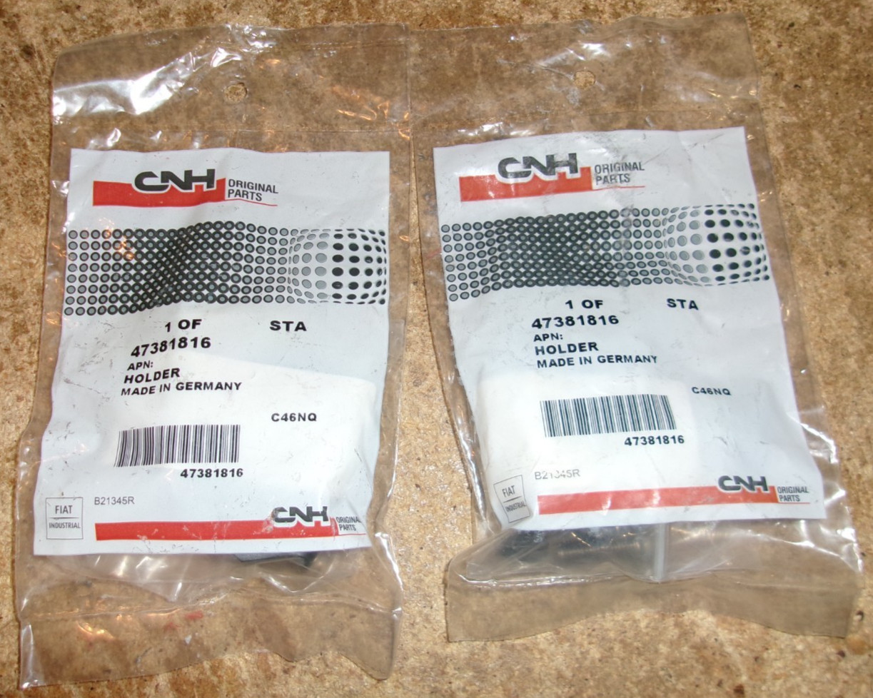 2-lot case new holland #47381816 holders in the package new
