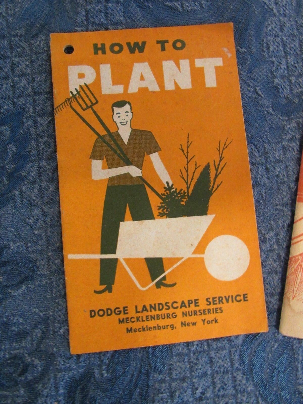1897 Advertising Booklet Standard Fertilizer Co Boston & Mid Century Planting