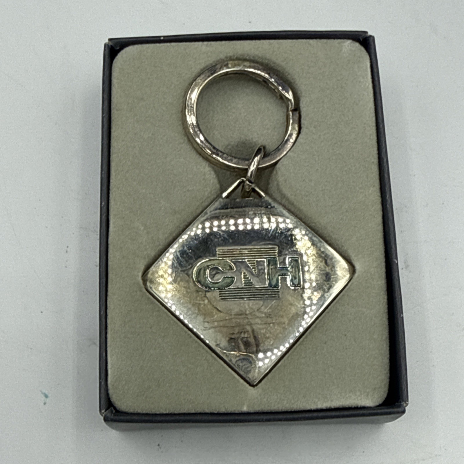 RARE CNH Capital CASE 5th Anniversary Silver Metal Promo Keychain in Box