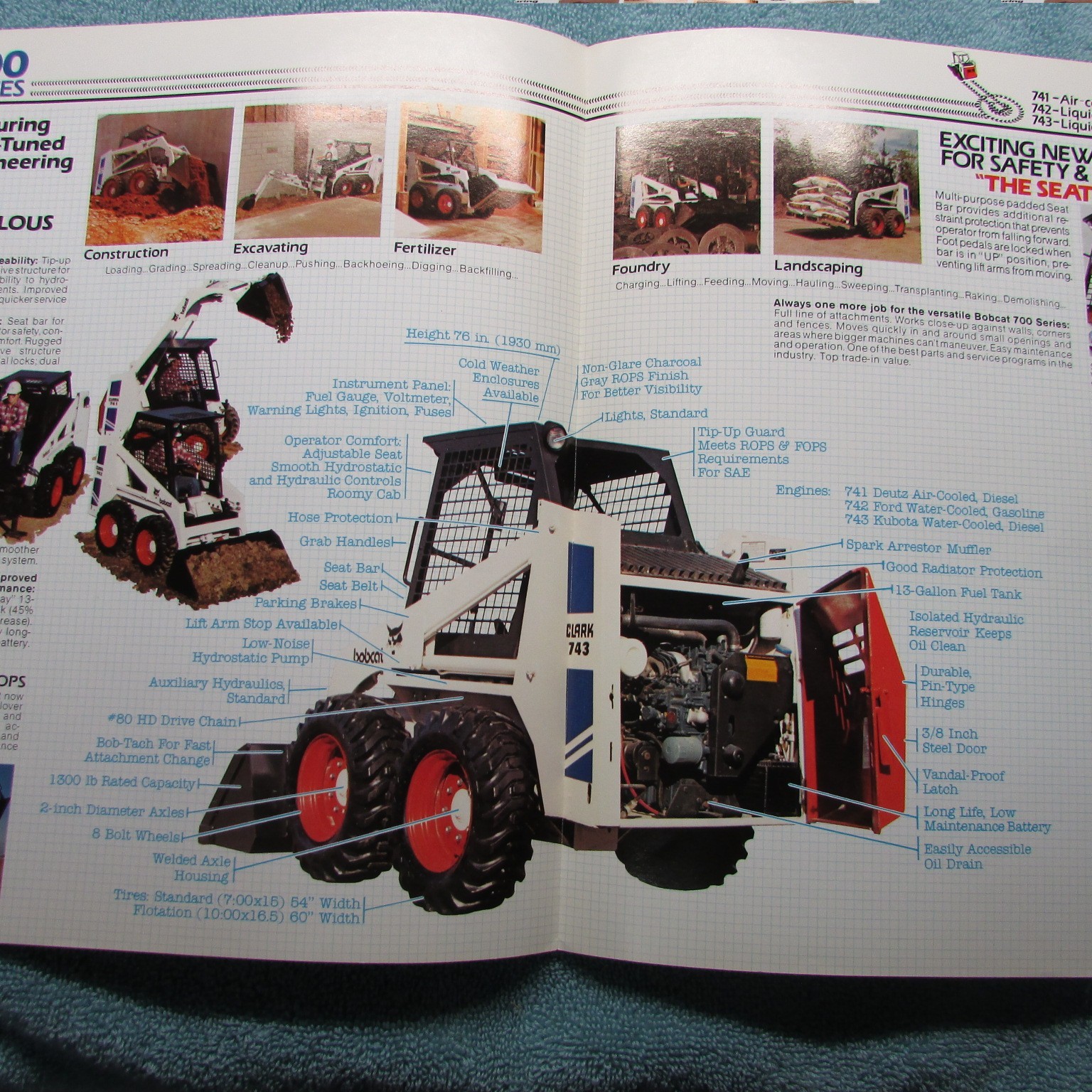 Bobcat Brochure: Series 700 Fold Out