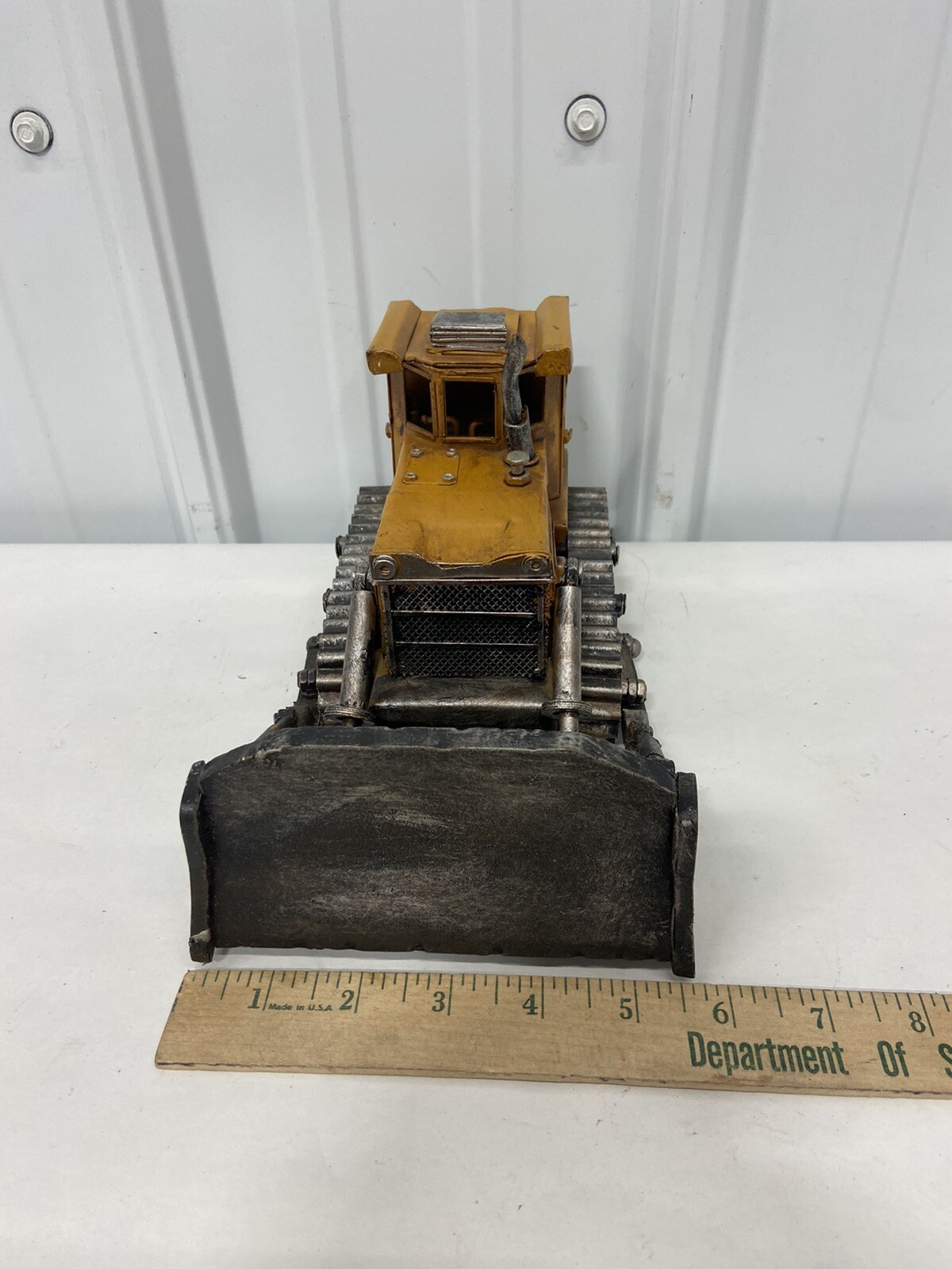 Vintage Bulldozer Metal Scale Model 10&Prime; Collector Construction Bulldozer