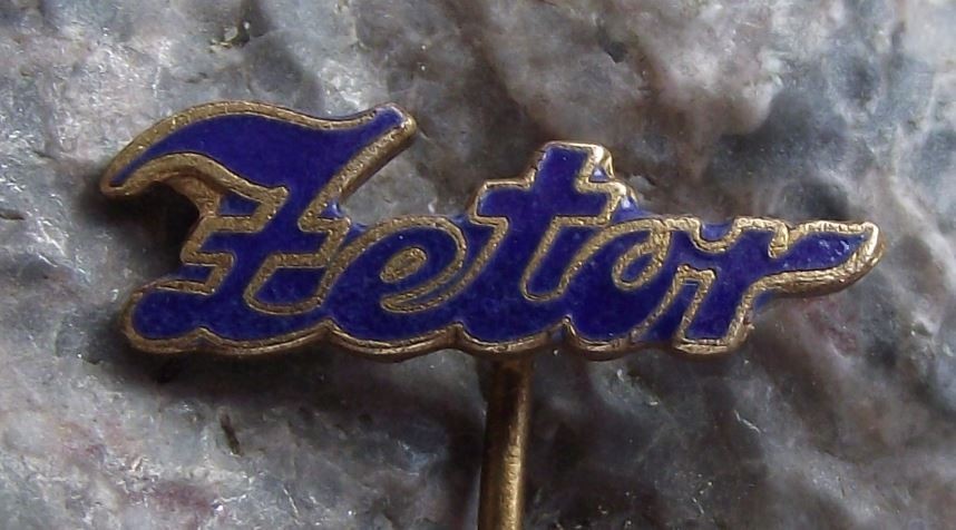 Antique Zetor Tractor Farming Farm Agricultural Machine Script Text Pin Badge