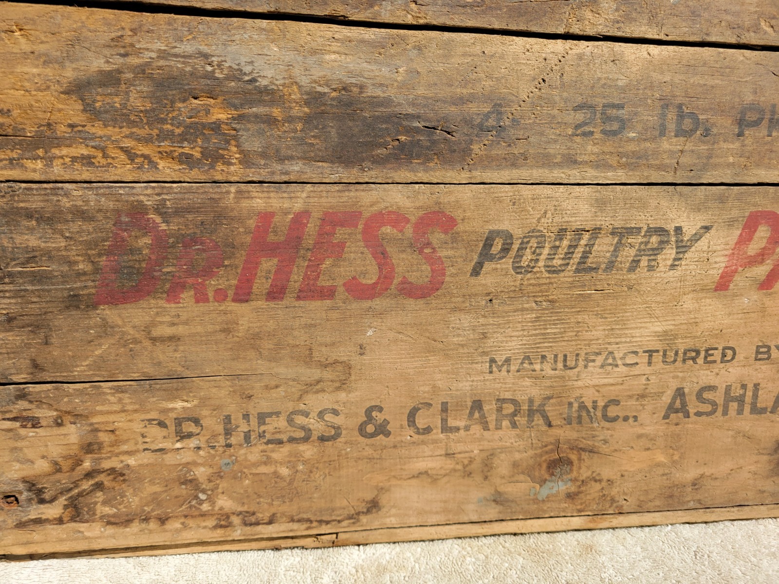 Vintage Ashland Ohio Dr Hess And Clark Poultry Pan-A-Min Wood Shipping Crate