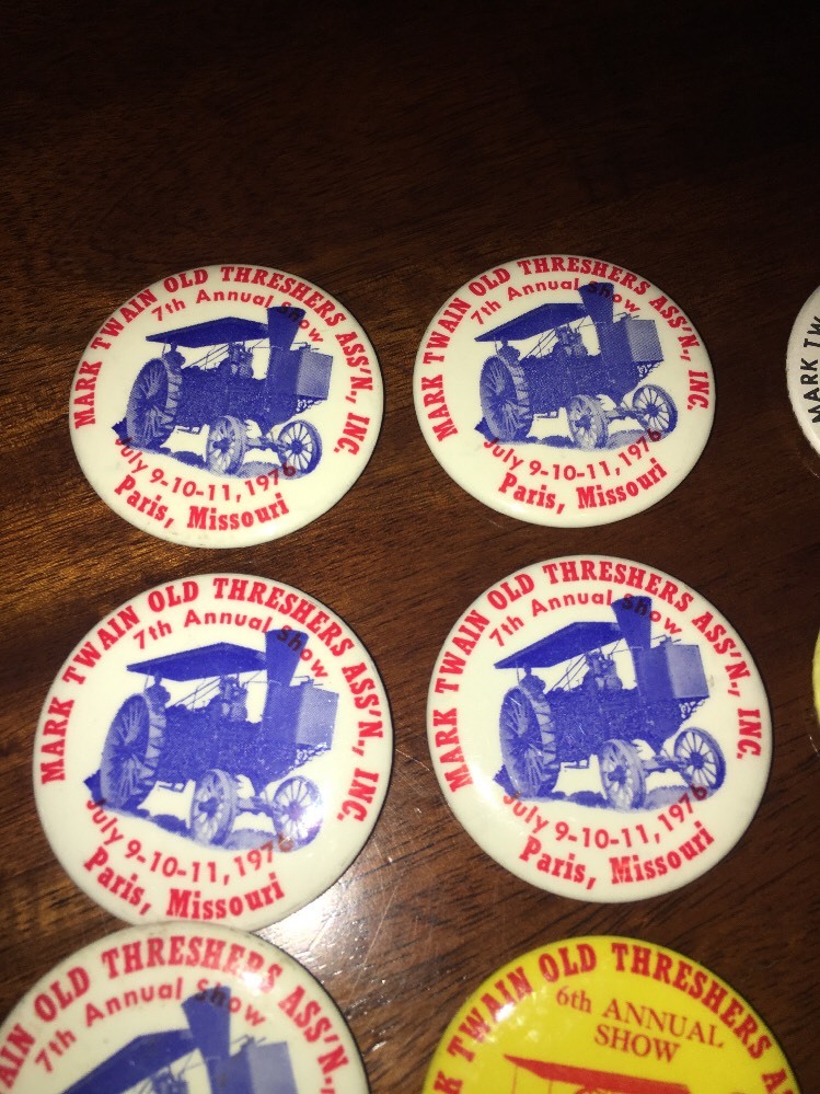 Lot 12 70s-80s Paris MO Mark Twain Old Threshers Assn Festival Souvenir Pinbacks