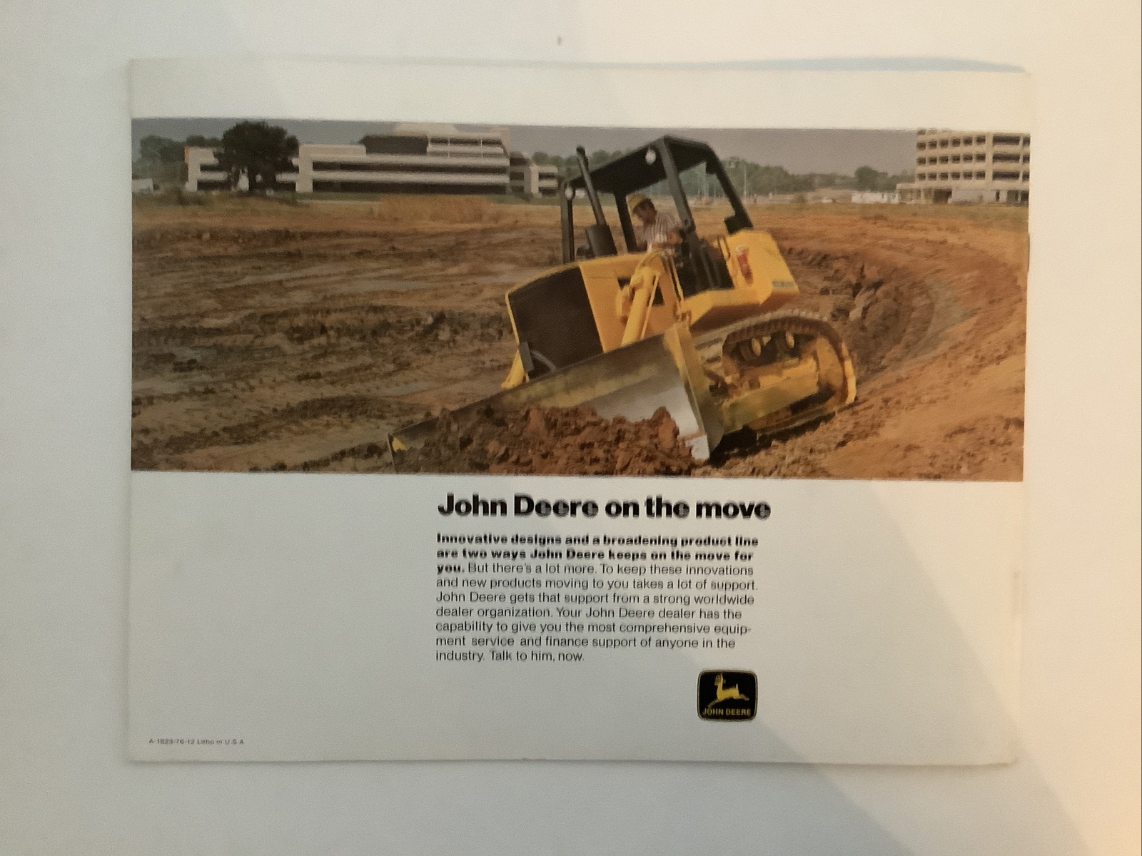 JOHN DEERE JD750 BULLDOZER 16 PAGES 1976 SALES BROCHURE