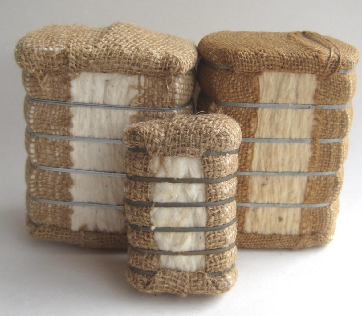 Cotton Bales Souvenir Set 3 Memphis TN Lubbock TX Burlap Metal Tags 5 x 3 x 3