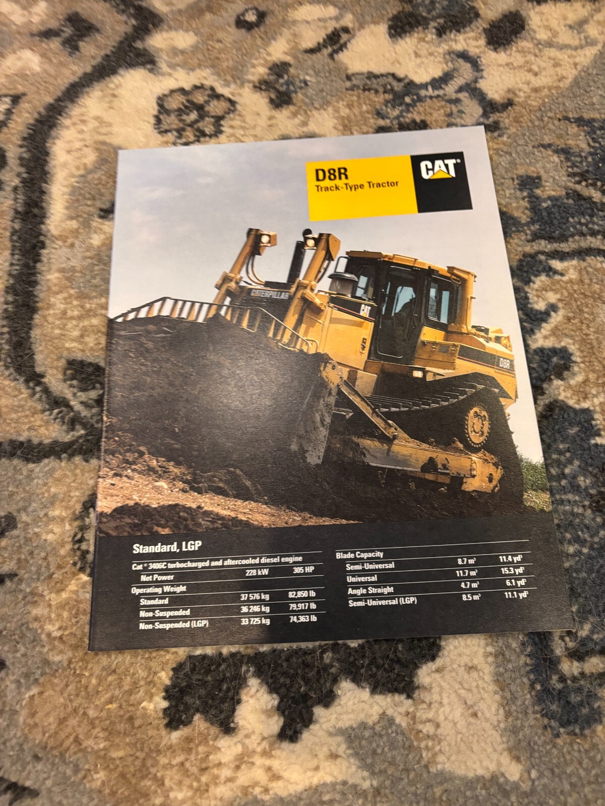 Caterpillar CAT D8R Crawler Tractor Dozer Brochure FCCA25