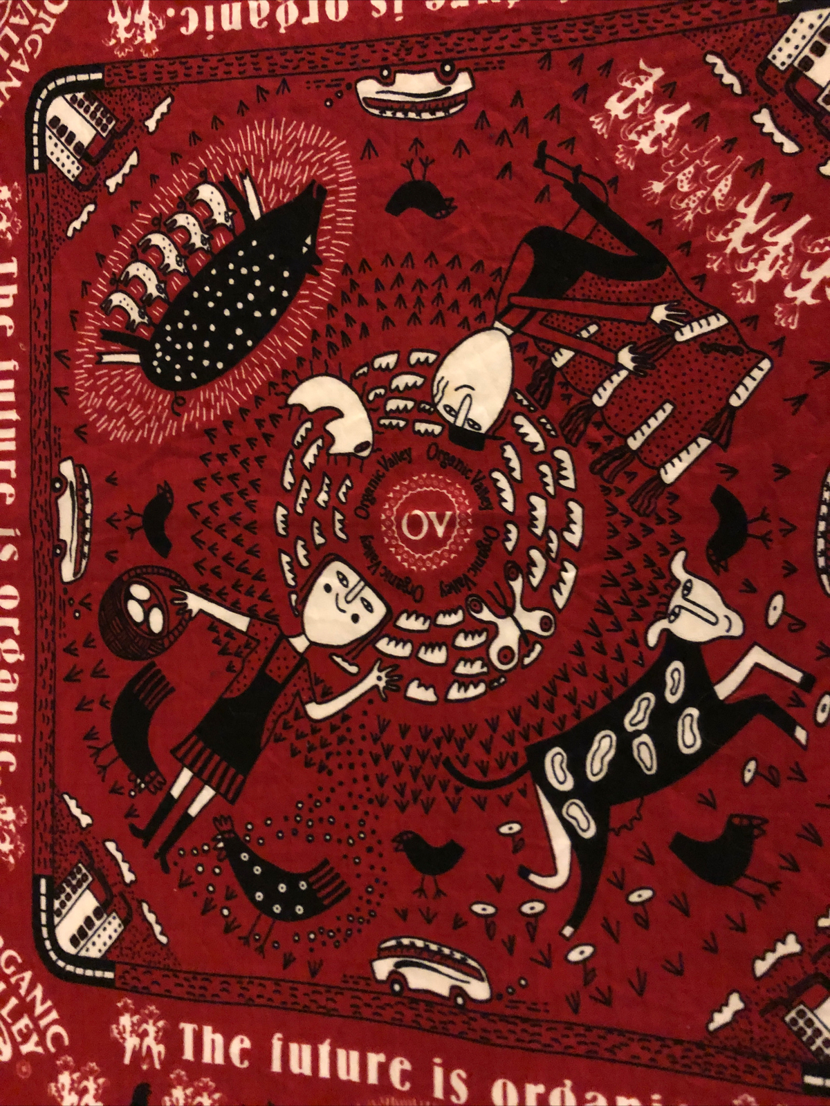 Organic Valley Bandana Scarf Handkerchief Red Square 21×22&Prime; Cows Chickens