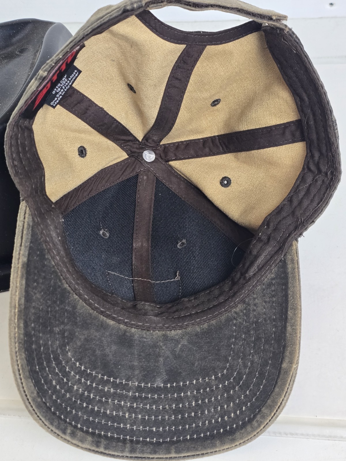Oil Distressed Vintage Brown Oliver Faux Leather Emblem Patch Hat Otto Cap OSFM