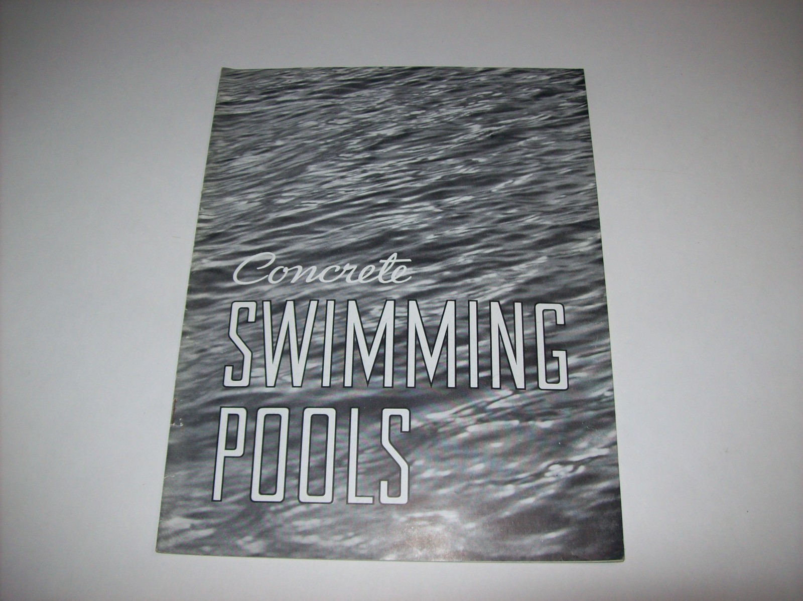 Vintage 1947 CONCRETE SWIMMING POOLS, Portland Cement Association, x