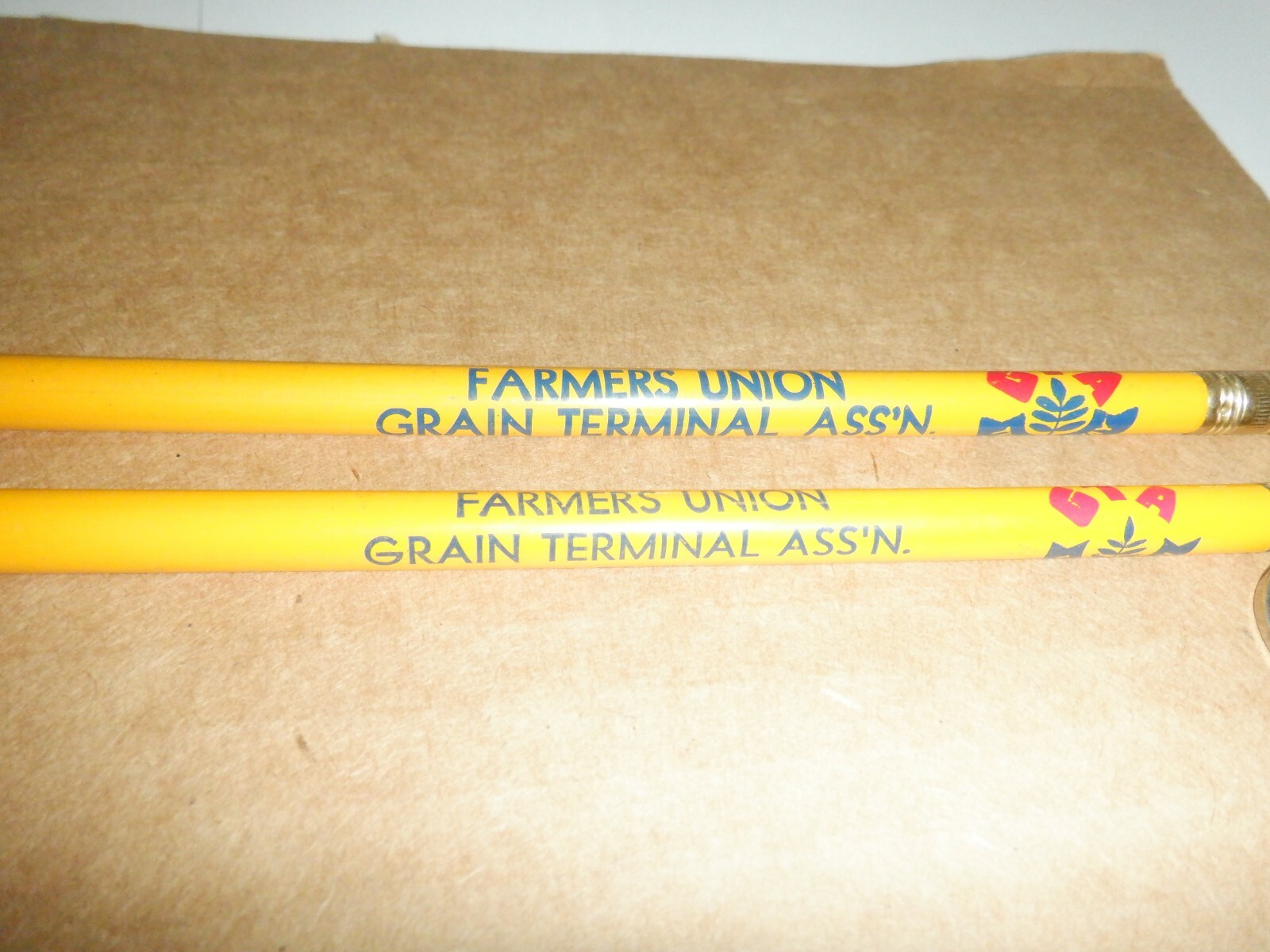 VINTAGE FARMERS UNION GRAIN TERMINAL ASS&rsquo;N GTA PENCILS DIFFERENT UNSHARPENED NOS