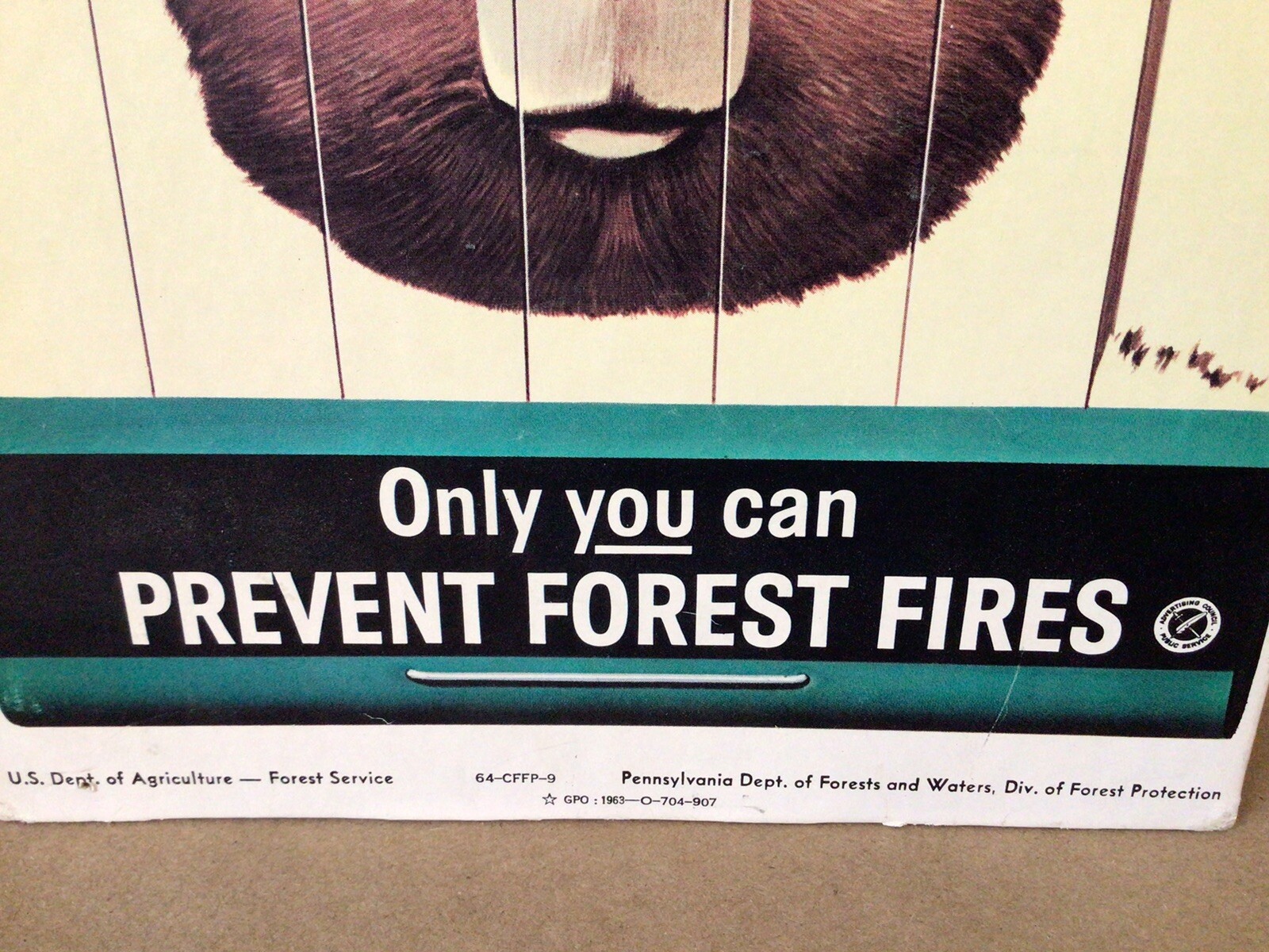 SMOKEY THE BEAR ORIGINAL 1963 MATCHBOOK STAND UP CARDBOARD COUNTER DISPLAY SIGN