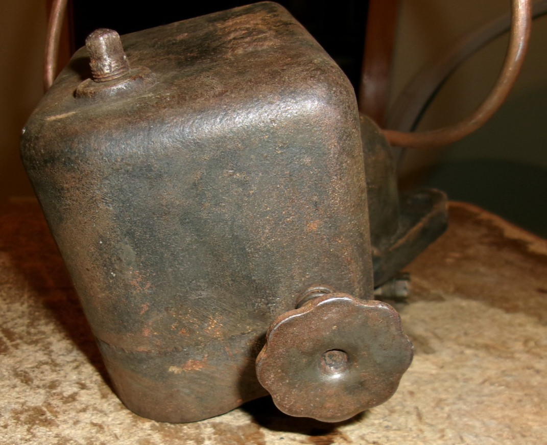 vintage ZCA4A unbranded carburetor for hit + miss engine untested used