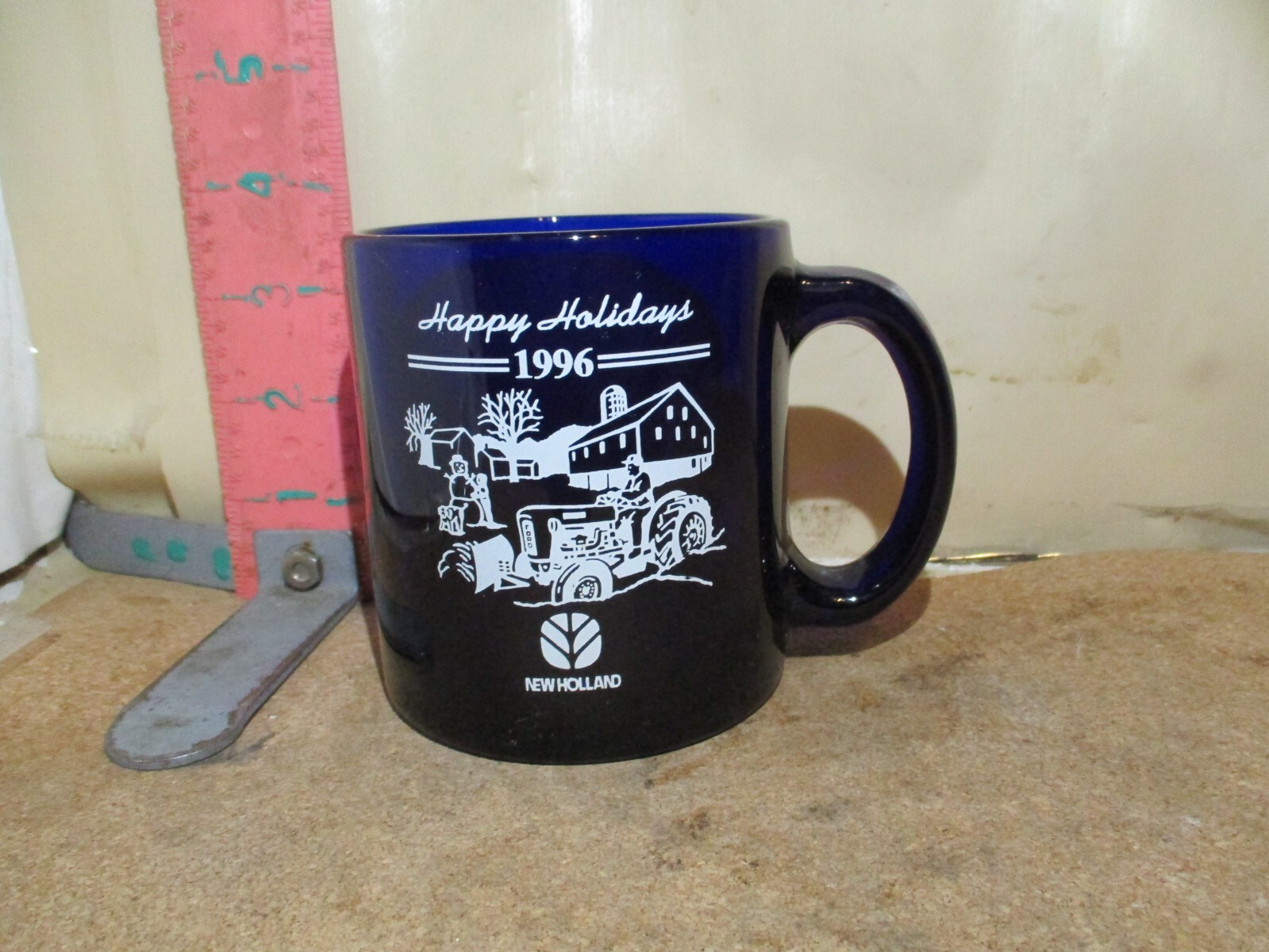 NEW HOLLAND AGRICULTURE EQUIPMENT HAPPY HOLIDAYS 1996 COBALT BLUE MUG