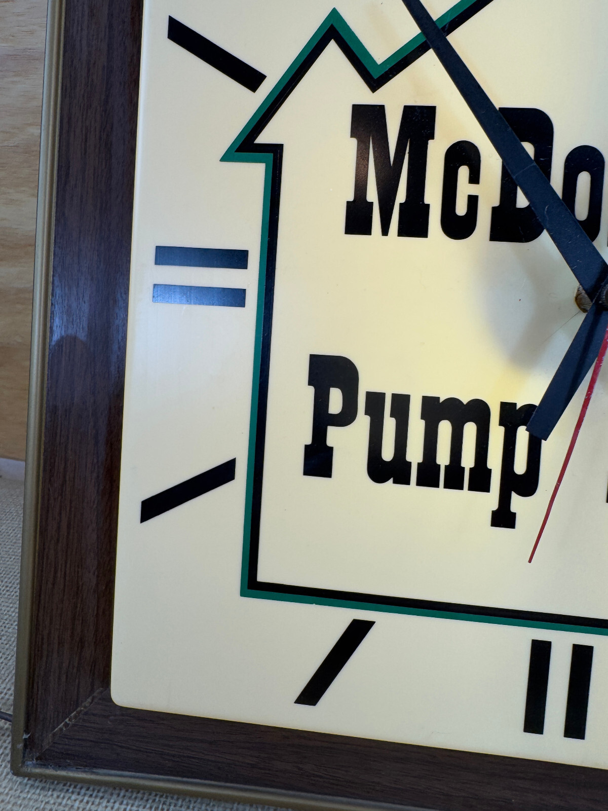 Vtg Plastic Wall Hanging Clock McDonald&rsquo;s Pump House Lights Up WORKING