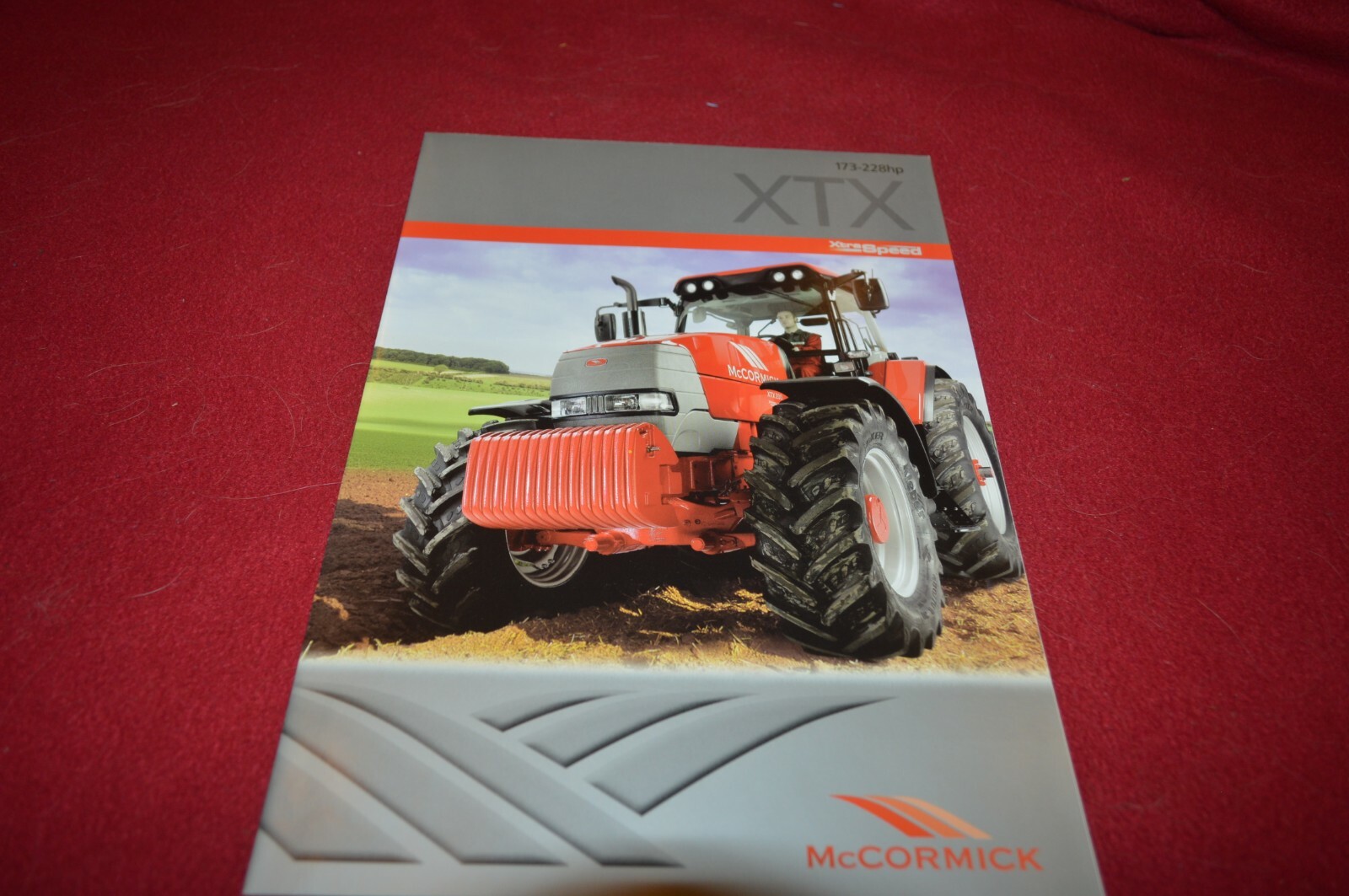 McCormick XTX185 XTX200 XTX215 Tractor Brochure FCCA