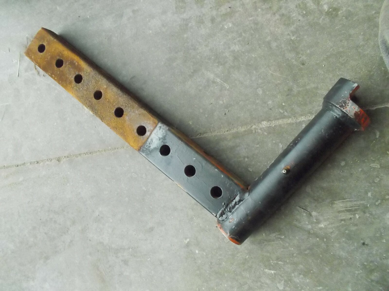 Allis Chalmers C Tractor factory Square wide front end spindle holder bracket (K